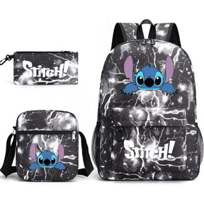 Sac à Dos Enfant Stitch Amoureux - Avec Boîte à Lunch et Trousse Offertes - Adorable en Forme de Sac à Dos