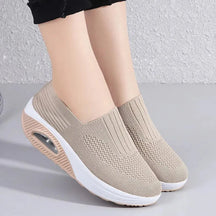 Chaussure Orthopédique SlipOn - Fabriqué en tissu mesh super doux avec amorti AIR Confort | Portez votre tennis comme une chaussette