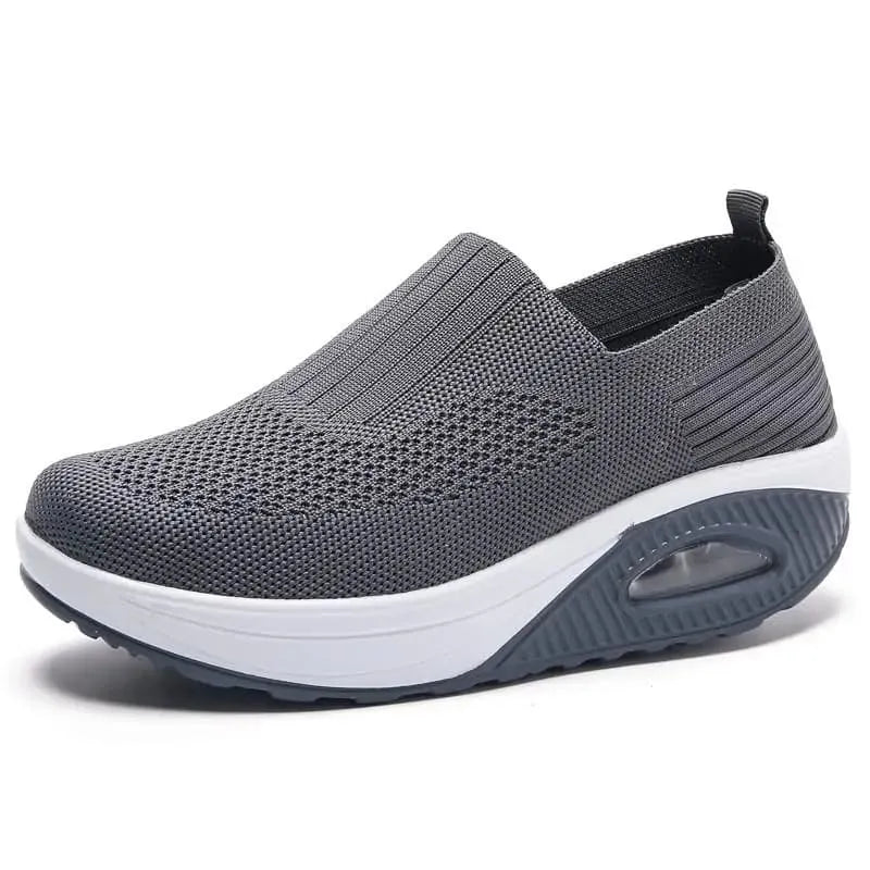 Chaussure de type chaussette Slip On SwiftMotion - Fabriquée en Mesh Fibre Ultra Douce avec Amorti AIRConfort | Enfilez Votre Chaussure Comme une Chaussette